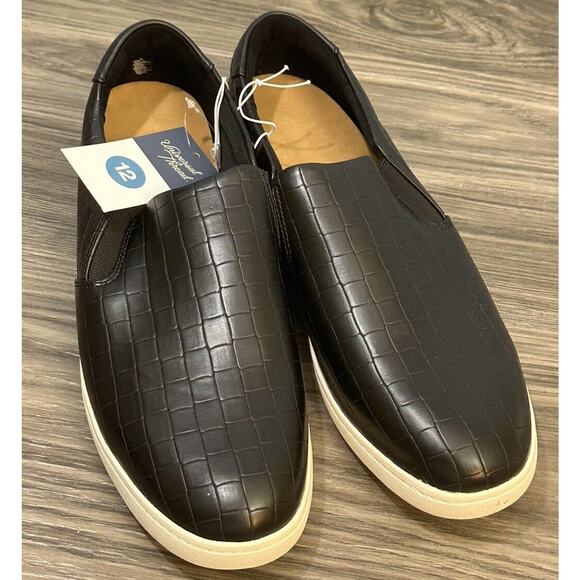 Universal Thread Women's Size 12 Kelsey Slip On Sneakers Black New With Tags - Picture 1 of 9